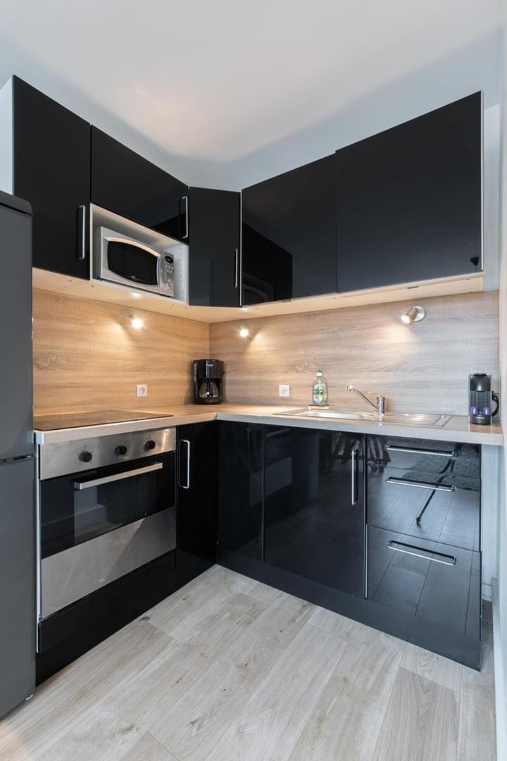 Lille, Fully-Equipped Apartment With Parking Space エクステリア 写真