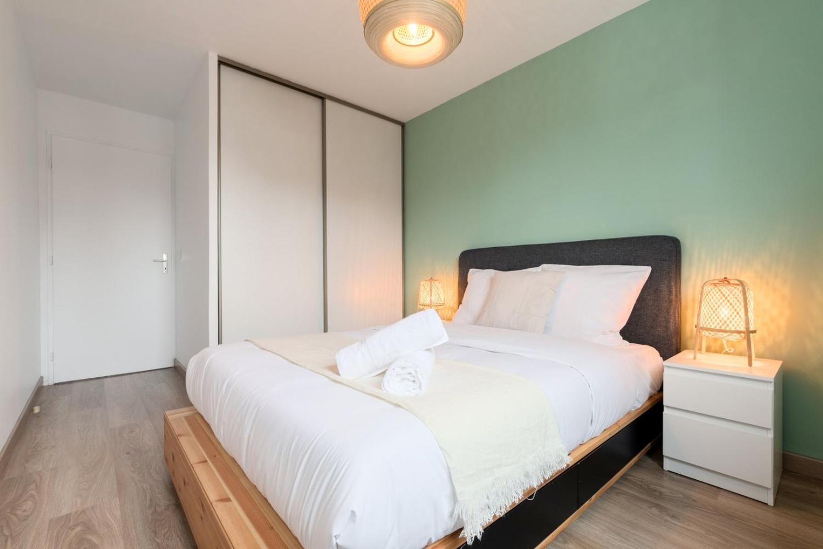 Lille, Fully-Equipped Apartment With Parking Space エクステリア 写真